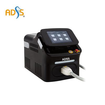 755nm 808nm 1064nm Diode Laser Hair Removal Machine Untuk Klinik / Salon