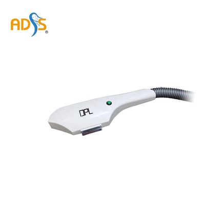 Mesin Penghilang Rambut IPL Portable Yang Kuat Penghilang Kerut Ukuran Spot 10*50mm