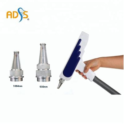 OEM / ODM Q Switch Yag Laser Penghilang Tato Mesin Garansi 2 Tahun